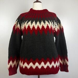 Vintage Passport of Pier One Imports 100% Wool Knit Sweater - Medium